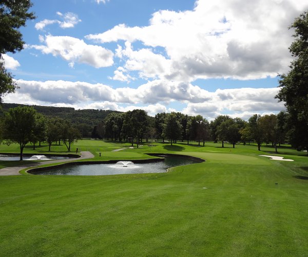 Photo of En-Joie Golf Club