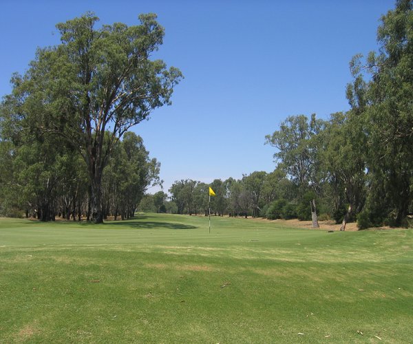 Photo of Yarrawonga Mulwala Golf Club (Murray course)