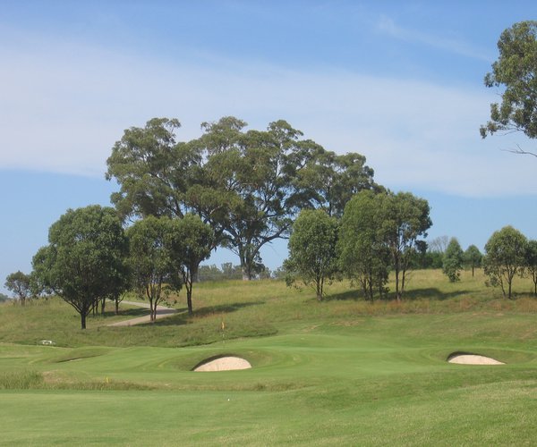 Photo of Lakeside Golf Club Camden