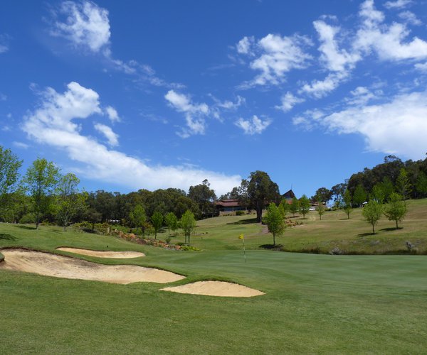 Photo of Araluen Golf Resort
