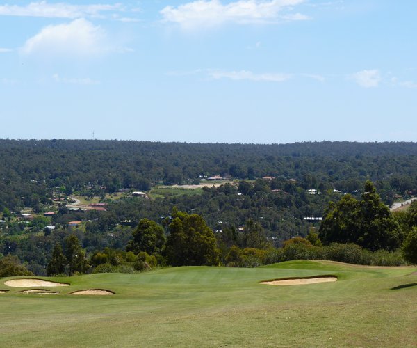 Photo of Araluen Golf Resort