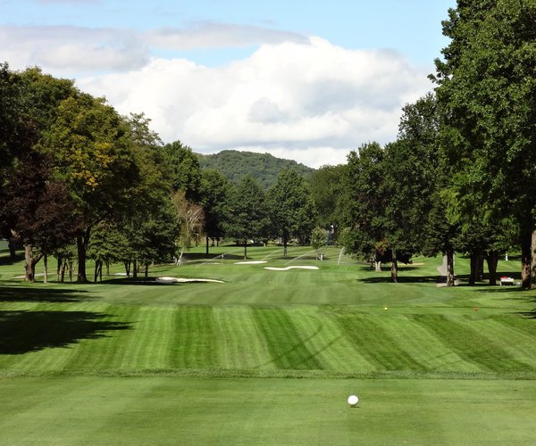 Photo of En-Joie Golf Club