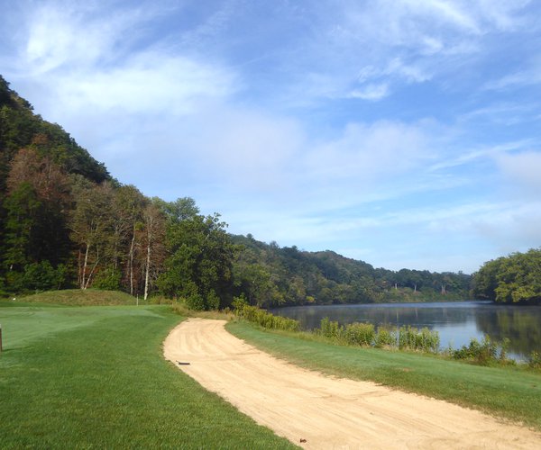 Photo of Pete Dye River Course of Virginia Tech