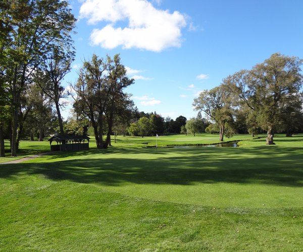 Photo of Colgate University - Seven Oaks Golf Club