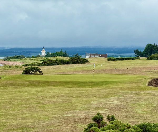 Photo of Fortrose & Rosemarkie Golf Club
