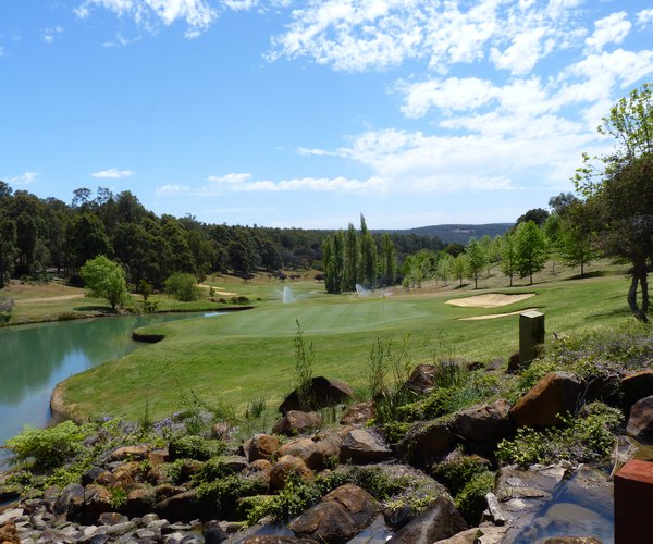Photo of Araluen Golf Resort