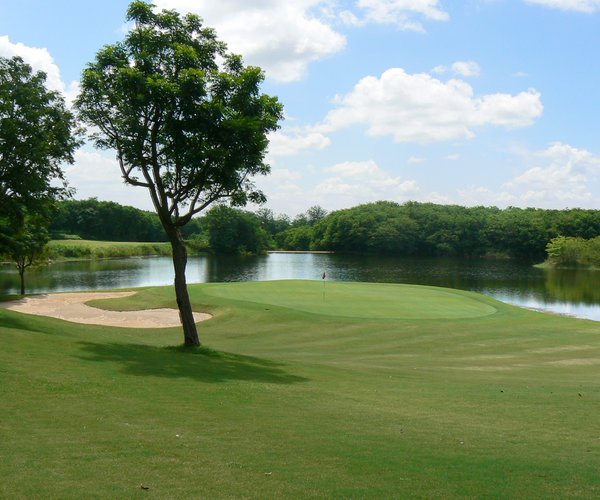 Photo of Kirimaya Golf Resort & Spa