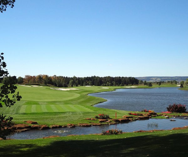 Photo of Turning Stone Resort (Atunyote Golf Club)